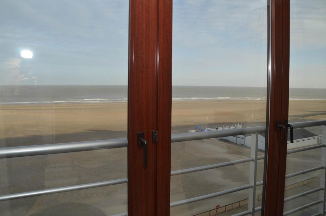 Appartement De Waterlijn Knokke-Heist Exterior photo